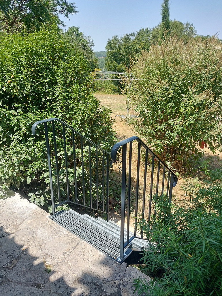 Création d'un balcon et ses escaliers